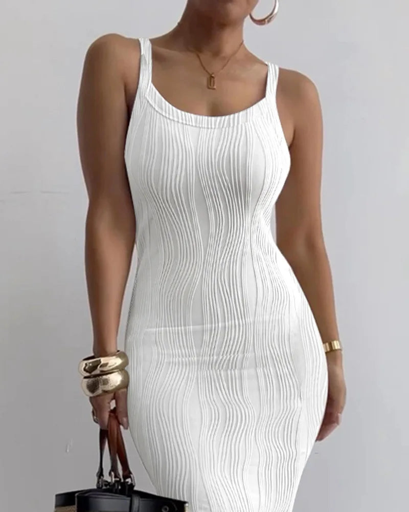 Sleeveless Dress for Women – Curve-Hugging, Elegant Perfection!